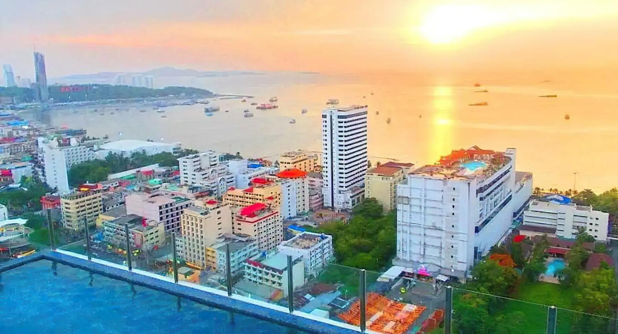Best Location In Pattaya, Sky Pool & Infinity Edge Eksteriør billede